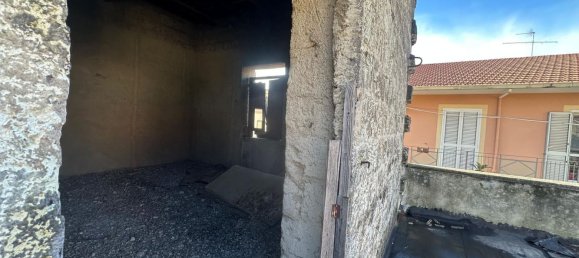 10-Zimmer Haus in San Prisco, Italy, Nr. 135383 22