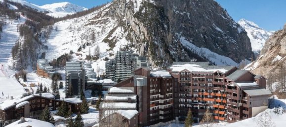 2 bedrooms Apartment in Val-d'Isere, France No. 241779 2