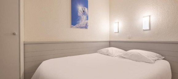 2 bedrooms Apartment in Val-d'Isere, France No. 241779 12