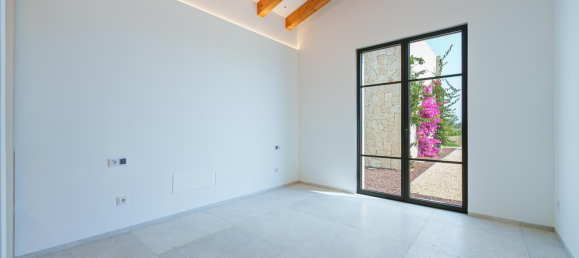 3 bedrooms House in Campos, Spain No. 161468 15