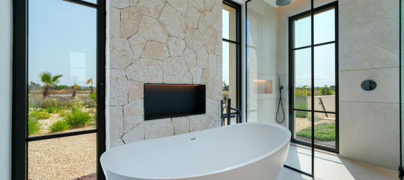 3 bedrooms House in Campos, Spain No. 161468 10