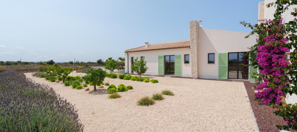 3 bedrooms House in Campos, Spain No. 161468 18