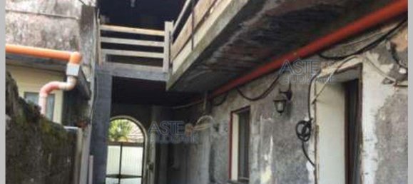 3 bedrooms Apartment in Catania, Italy No. 380256 11