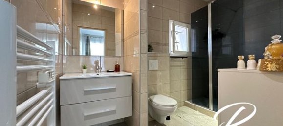 6 bedrooms House in Eyguieres, France No. 313355 10