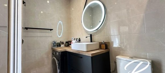 6 bedrooms House in Eyguieres, France No. 313355 8