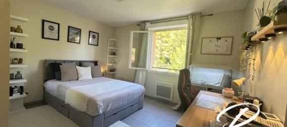 6 bedrooms House in Eyguieres, France No. 313355 11