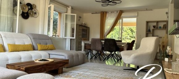 6 bedrooms House in Eyguieres, France No. 313355 3