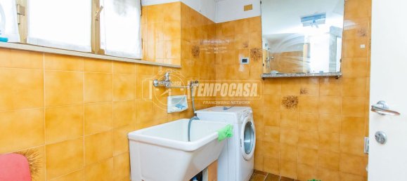 9-Zimmer Villa in Castellanza, Italy, Nr. 10873 31