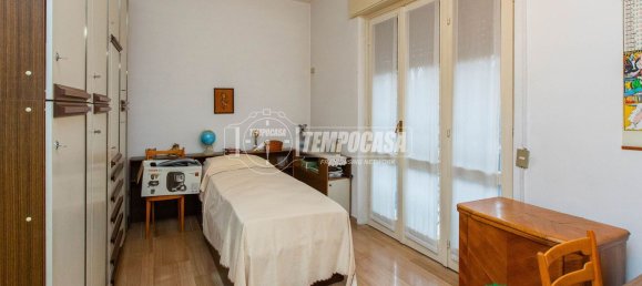 9-Zimmer Villa in Castellanza, Italy, Nr. 10873 26