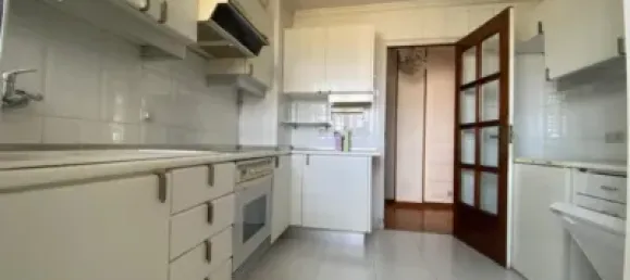 4 bedrooms Apartment in Vigo, Spain No. 142916 6