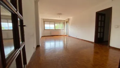 4 bedrooms Apartment in Vigo, Spain No. 142916