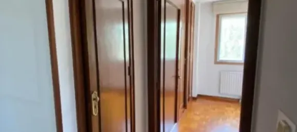 4 bedrooms Apartment in Vigo, Spain No. 142916 12