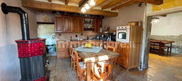 3 bedrooms House in Castelvetro di Modena, Italy No. 175642 11