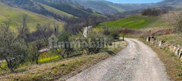 3 bedrooms House in Castelvetro di Modena, Italy No. 175642 7