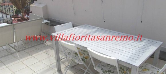 1 bedroom Penthouse in Sanremo, Italy No. 330412 5