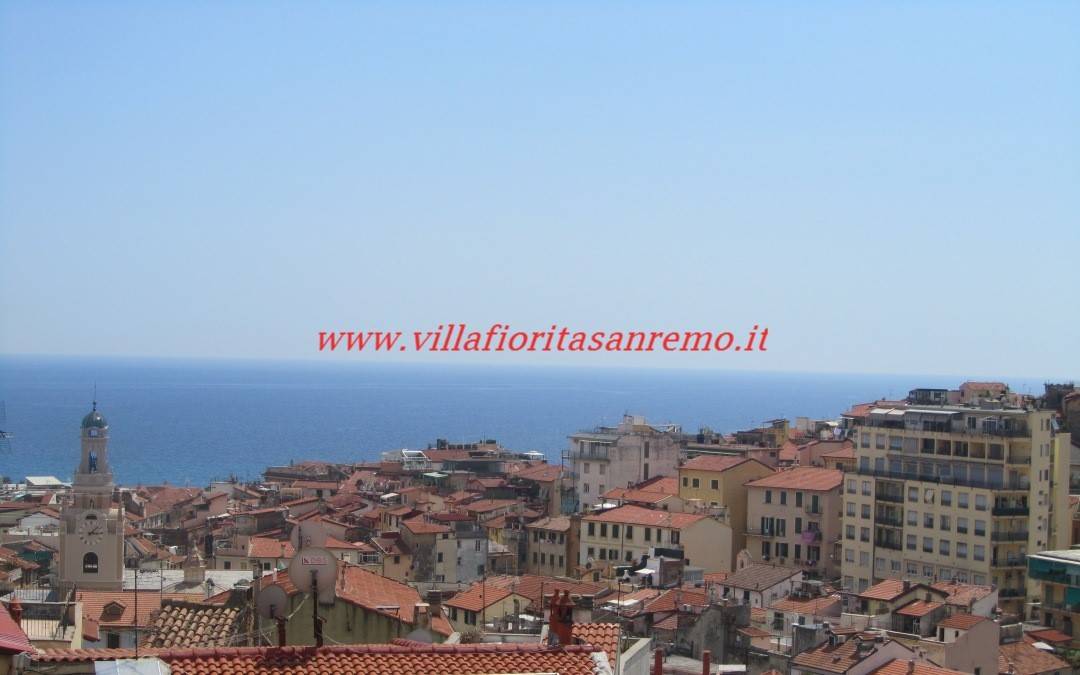 1 bedroom Penthouse in Sanremo, Italy No. 330412