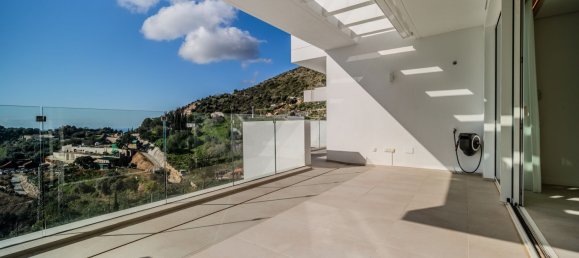 2 bedrooms Apartment in Ojen, Spain No. 148756 3