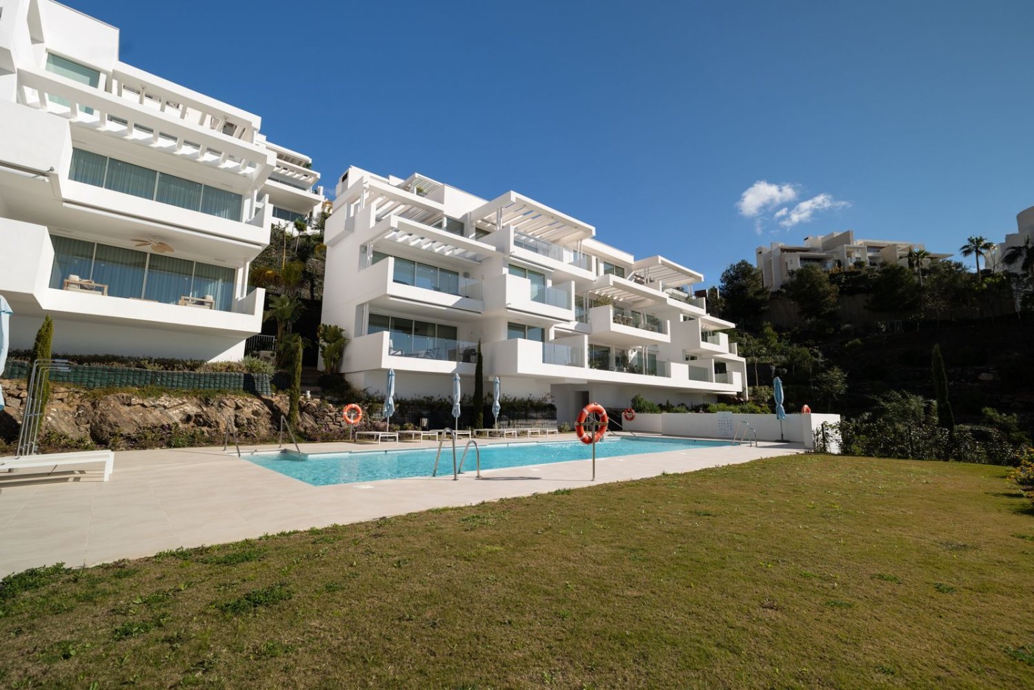 2 bedrooms Apartment in Ojen, Spain No. 148756