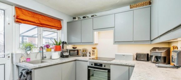 3 bedrooms Bungalow in Bognor Regis, United Kingdom No. 10736 3