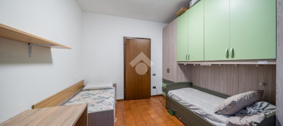 3-salle Appartement à Rovereto, Italy No. 14699 21