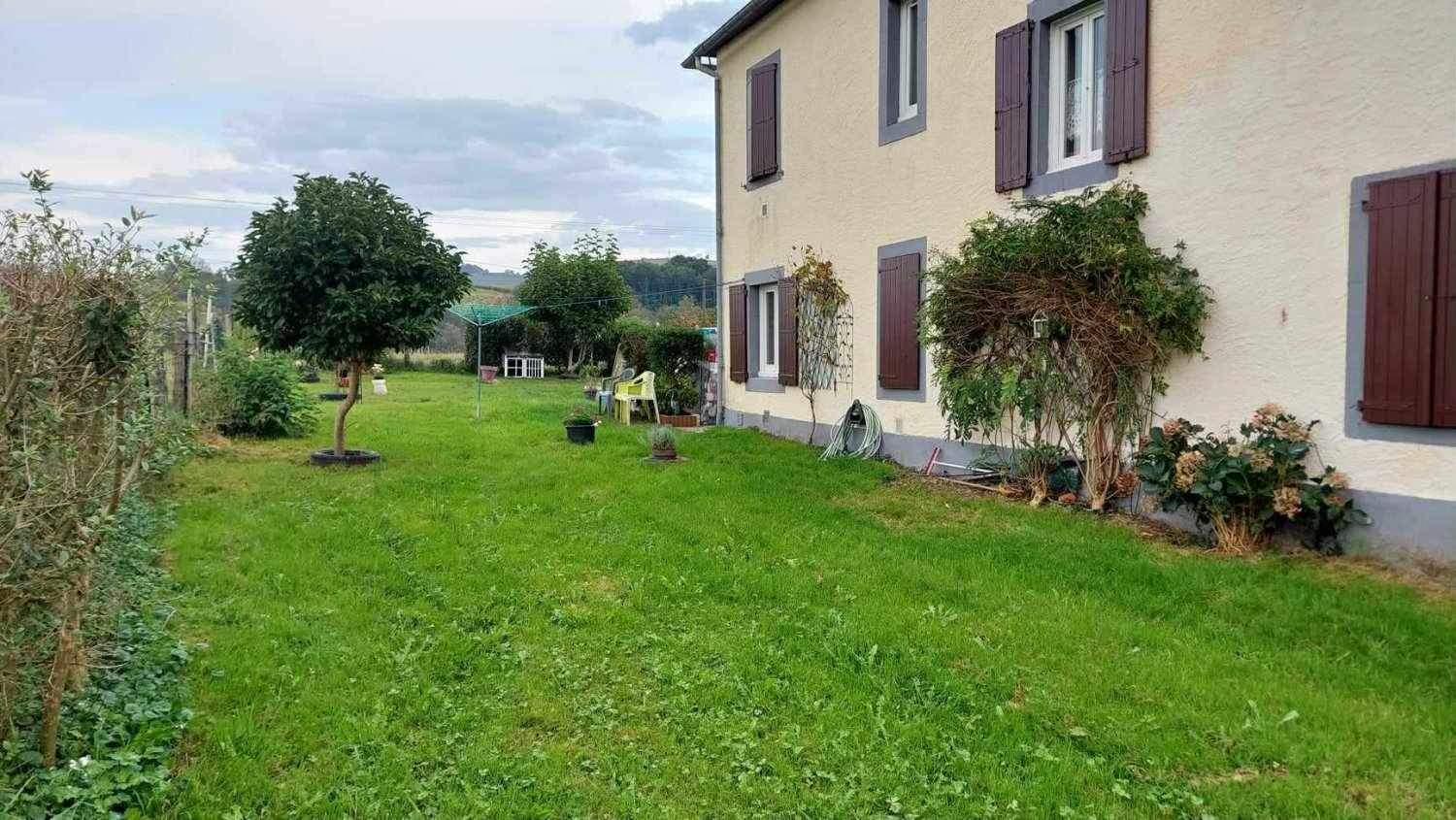 5 bedrooms House in Oloron-Sainte-Marie, France No. 303233