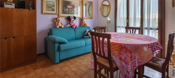 2 bedrooms Apartment in Ventasso, Italy No. 335939 4