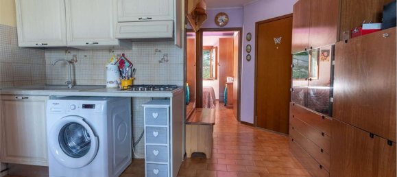 2 bedrooms Apartment in Ventasso, Italy No. 335939 6