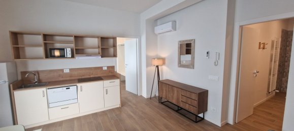 2 Schlafzimmer Wohnung in Mantua, Italy, Nr. 363435 6