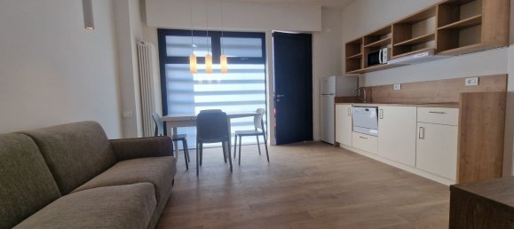 2 Schlafzimmer Wohnung in Mantua, Italy, Nr. 363435 7