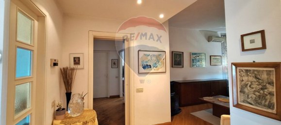 5 rooms Apartment in Montevarchi, Italy No. 262066 14