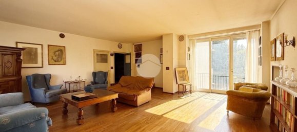 5 chambres Appartement à Ivrea, Italy No. 370862 2