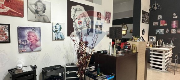 2-Zimmer Gewerbliche Immobilie in Catania, Italy, Nr. 356219 2