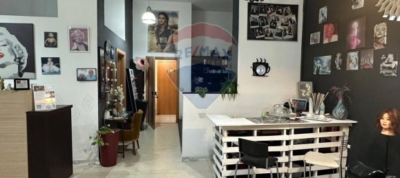 2-Zimmer Gewerbliche Immobilie in Catania, Italy, Nr. 356219 21