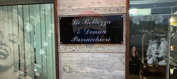 2-Zimmer Gewerbliche Immobilie in Catania, Italy, Nr. 356219 14