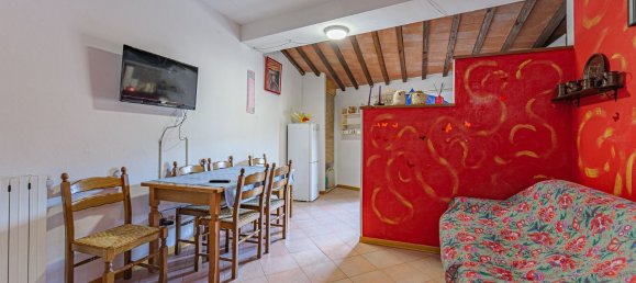 2 bedrooms Apartment in Pistoia, Italy No. 313076 7