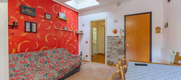 2 bedrooms Apartment in Pistoia, Italy No. 313076 6