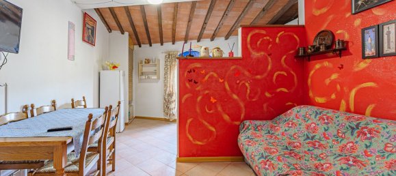 2 bedrooms Apartment in Pistoia, Italy No. 313076 4