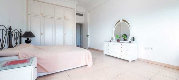 Villa de 5 dormitorios en Tala, Cyprus No. 6484 7