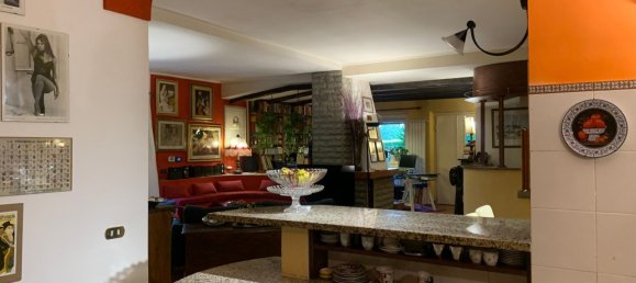 5 bedrooms Apartment in Rome, Italy No. 335181 24