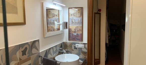 5 bedrooms Apartment in Rome, Italy No. 335181 20