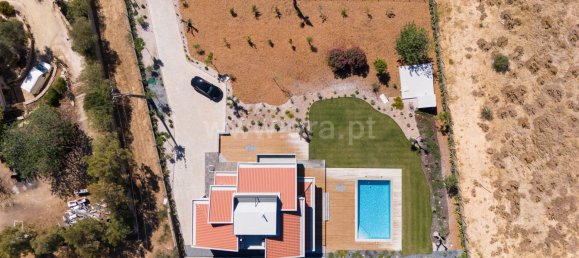 7 bedrooms House in Quarteira, Portugal No. 34038 7