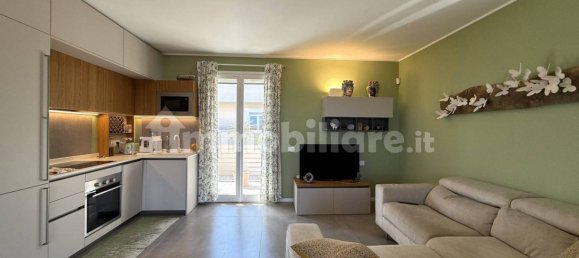 2 bedrooms Penthouse in Bergamo, Italy No. 349443 3