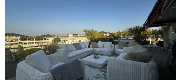 4 bedrooms House in Saint-Tropez, France No. 298839 2