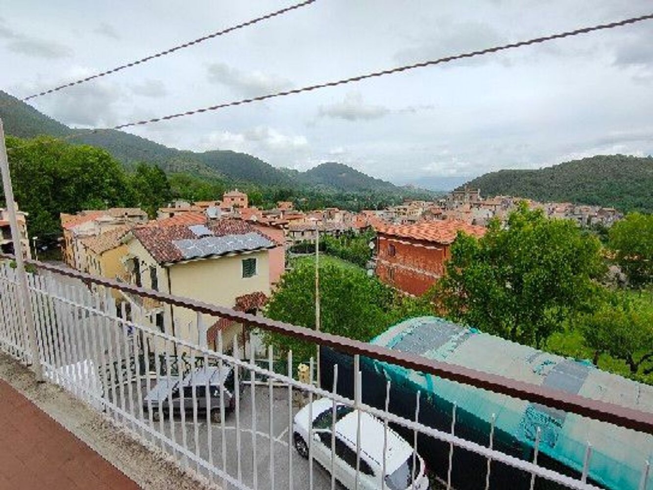 Apartamento de 4 habitaciónes en Montelanico, Italy No. 253372