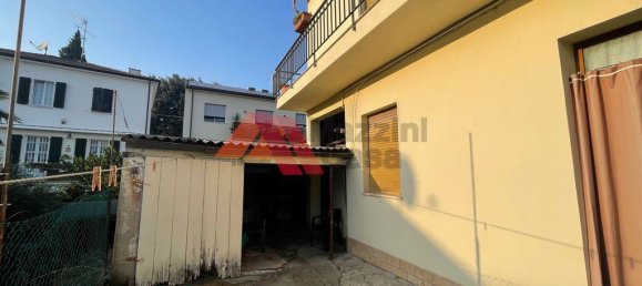 8 rooms Villa in Ravenna, Italy No. 28618 4