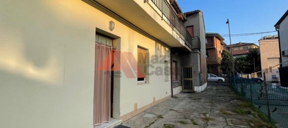 8 rooms Villa in Ravenna, Italy No. 28618 11