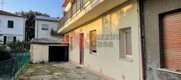 8 rooms Villa in Ravenna, Italy No. 28618 7