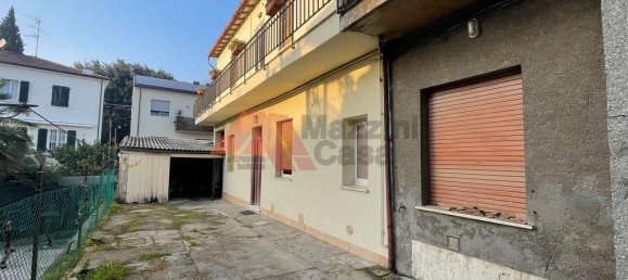 8 rooms Villa in Ravenna, Italy No. 28618 8