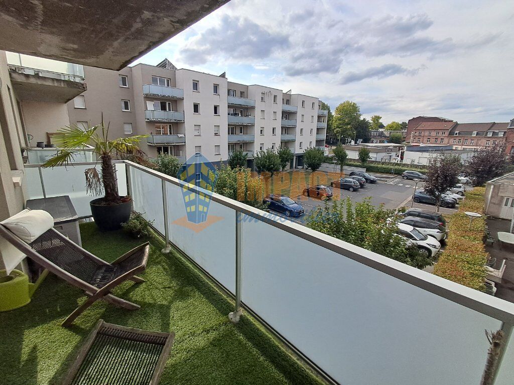 Квартира с 3 спальнями в Лилль, Франция № 323868