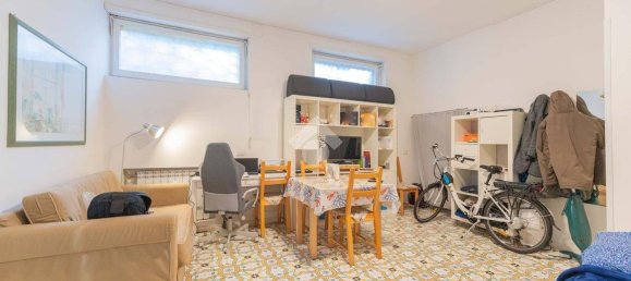 Квартира с 1 спальней в Рим, Италия № 120413 4